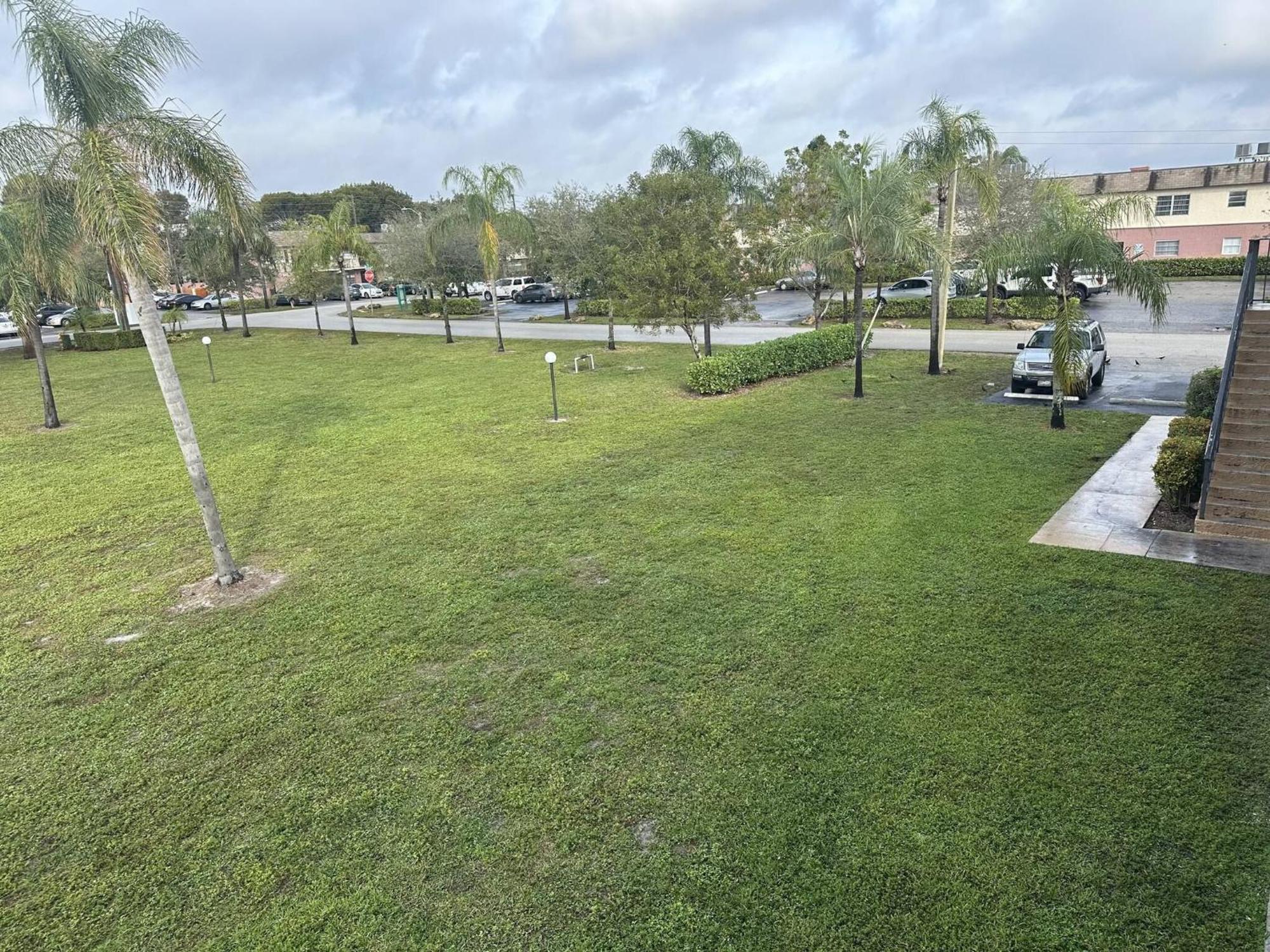 Room In Apartment - The Sample Rd Retreats Pompano Beach Eksteriør billede